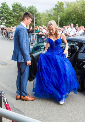 prom2024 arrivals prom2024 arrivals