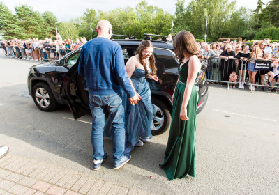 prom2024 arrivals prom2024 arrivals
