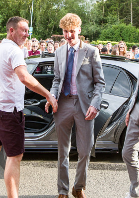 prom2024 arrivals prom2024 arrivals