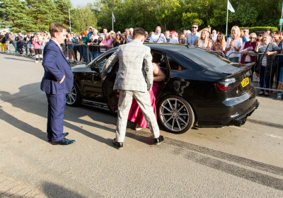 prom2024 arrivals prom2024 arrivals
