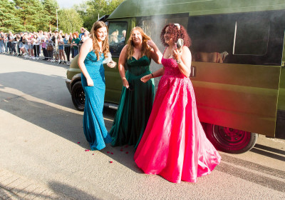 prom2024 arrivals prom2024 arrivals