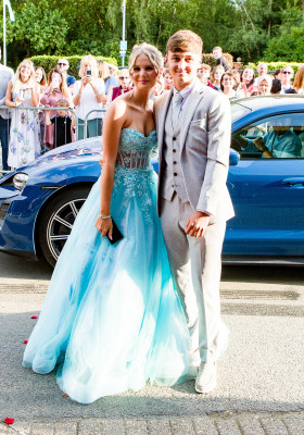 prom2024 arrivals prom2024 arrivals